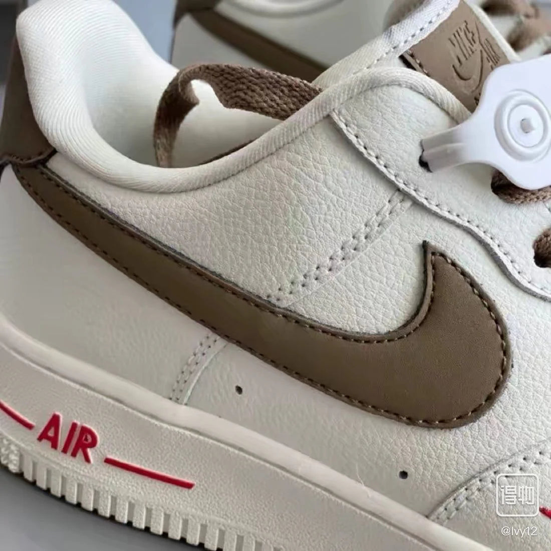 Airforce 1 Coffee Milk | Black Rolls