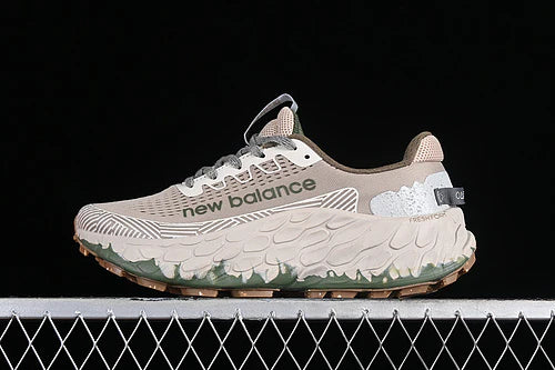 New Balance Fresh Foam More Trail v3 - Beige/Green