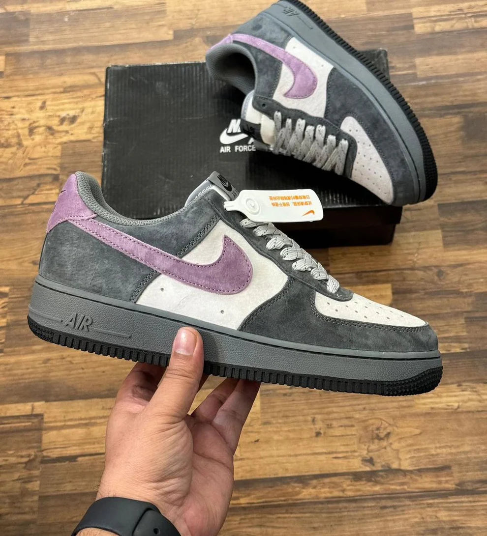 Airforce 1 Pigeon Purple | Black Rolls